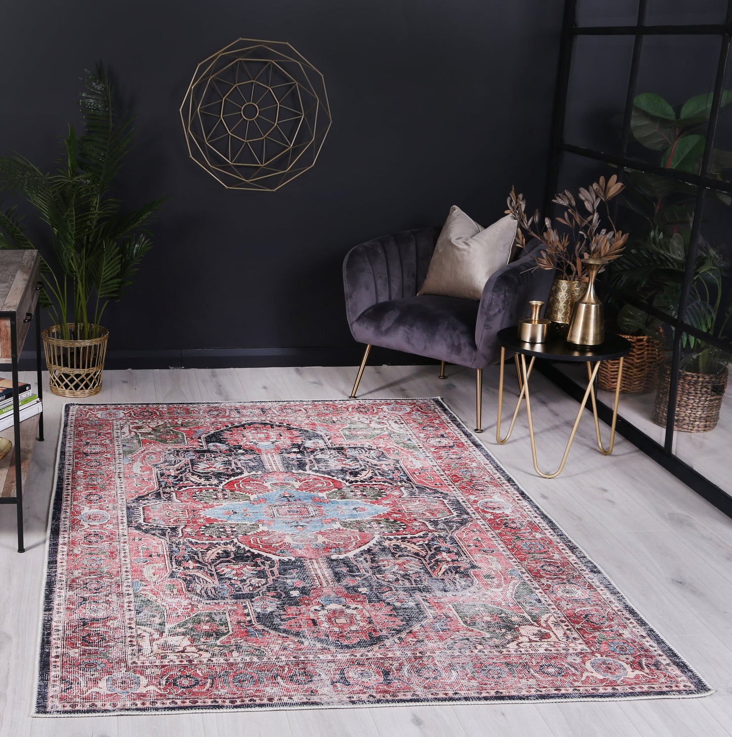 Distressed Vintage Kendra Area Rug