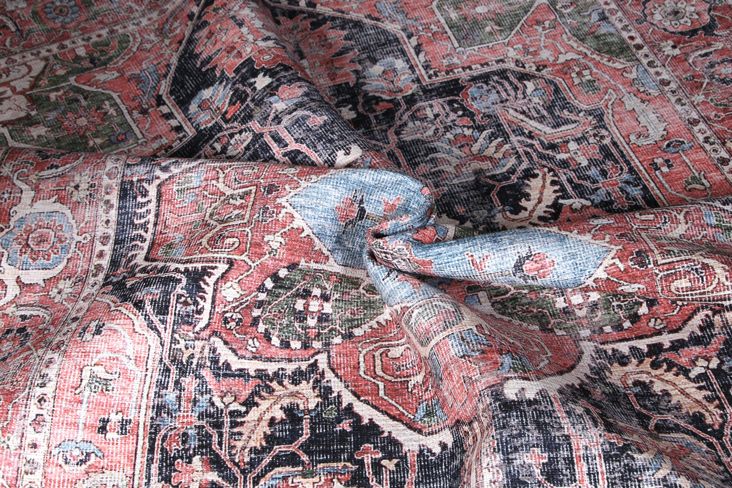 Distressed Vintage Kendra Area Rug