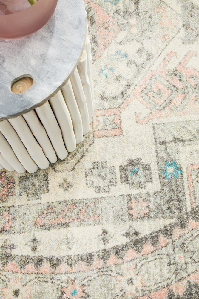 Avenue Silver Round Rug