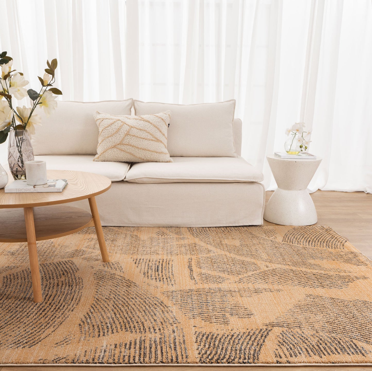 Clara Abstract Paintbrush Gold Rug