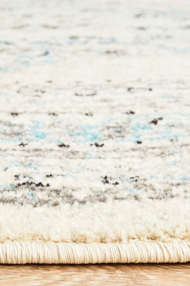 Century White Round Rug