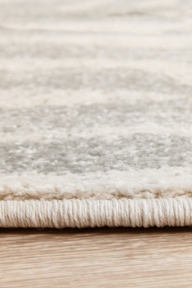 Chrome Savannah Silver Round Rug