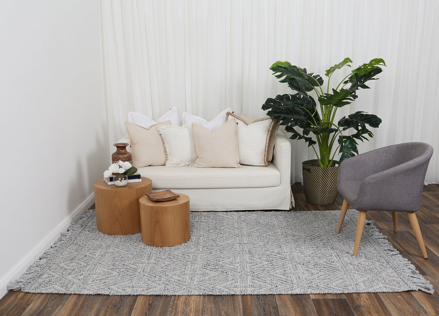 Diego Tribal Grey Wool Rug