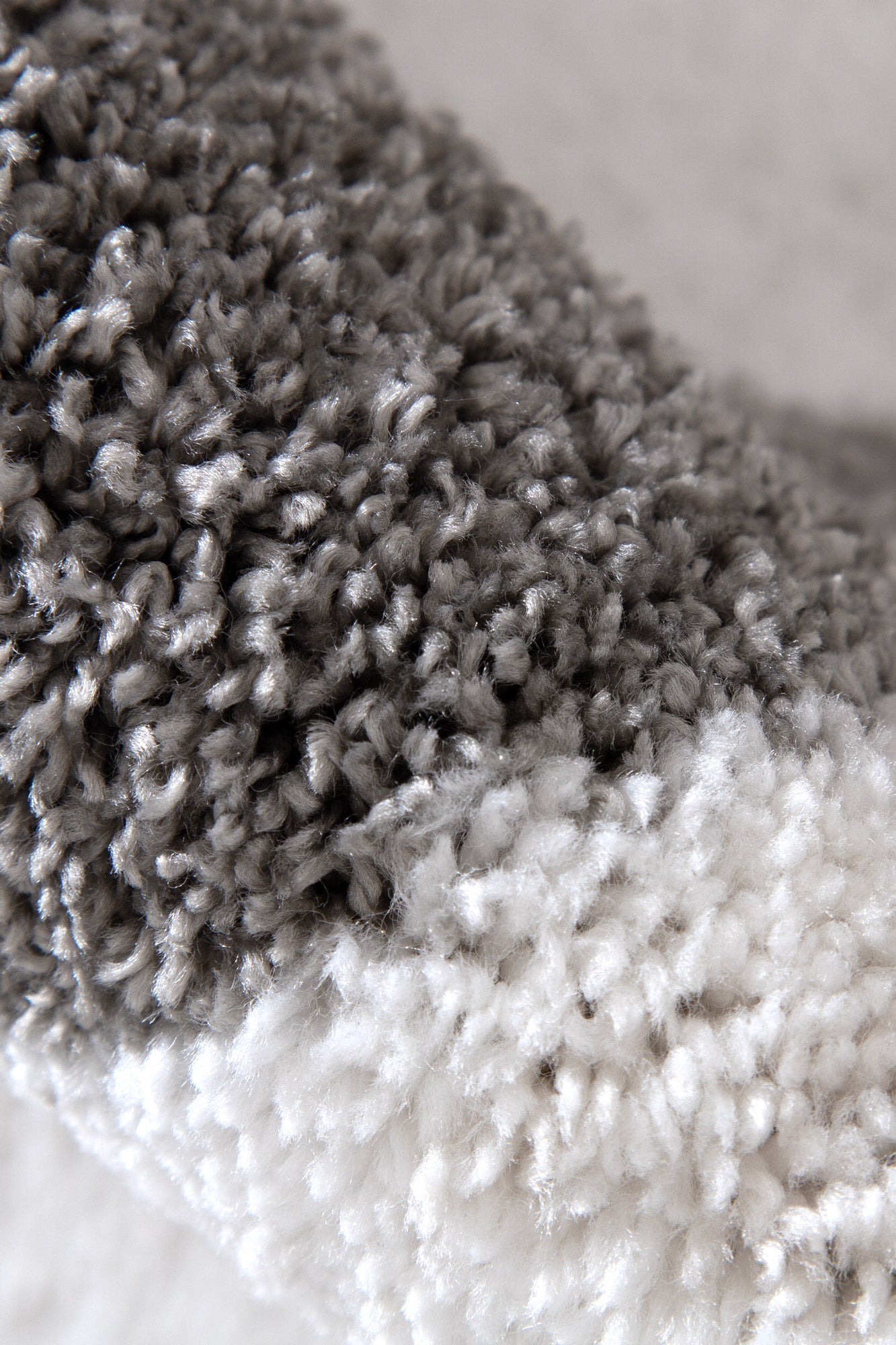 Grace Diamond Rug