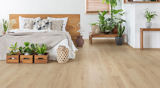 Merit Laminate 12mm - Sunstone – room scene 1