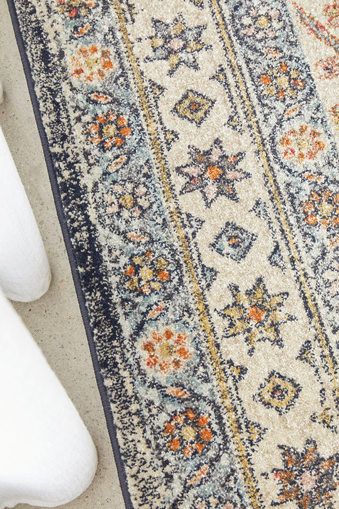 Legacy Tribal Medallion Ecru Rug