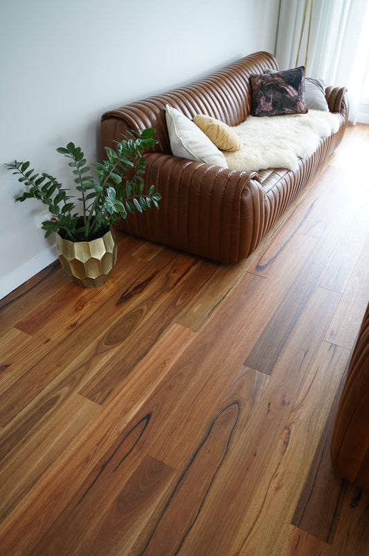 Select Australian Timber - Rustic Spotted Gum 135