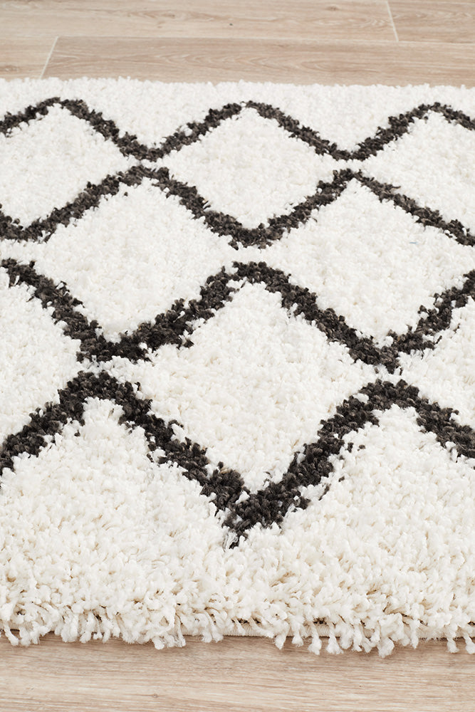 Saffron Tribal White Runner Rug