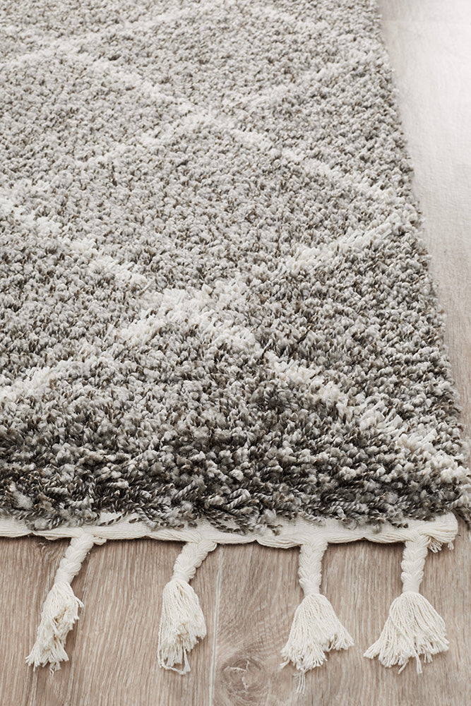 Saffron Diamond Lattice Grey Runner Rug