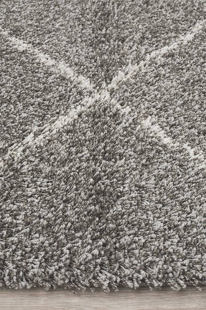 Saffron Diamond Lattice Grey Rug