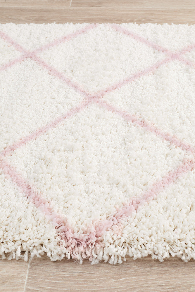 Saffron Diamond Lattice Pink Runner Rug