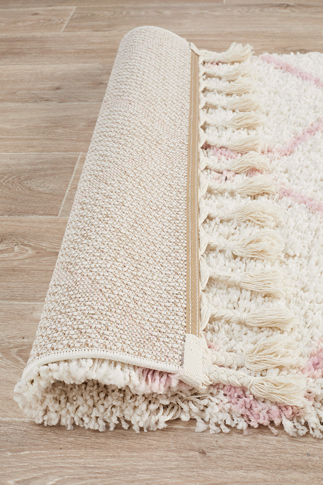 Saffron Diamond Lattice Pink Runner Rug