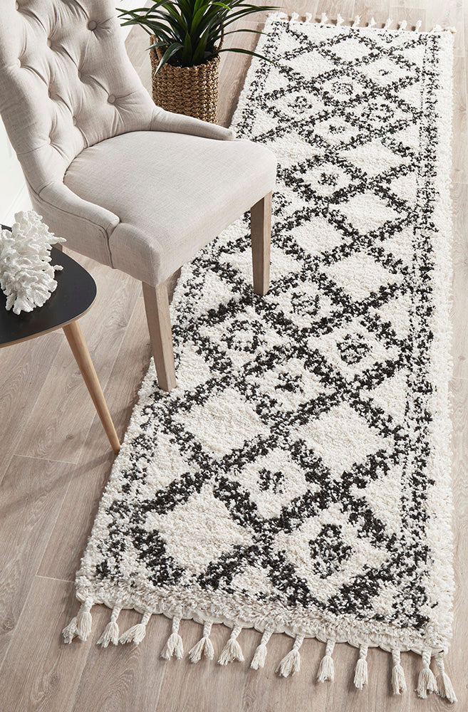 Saffron Tribal Lattice White Runner Rug