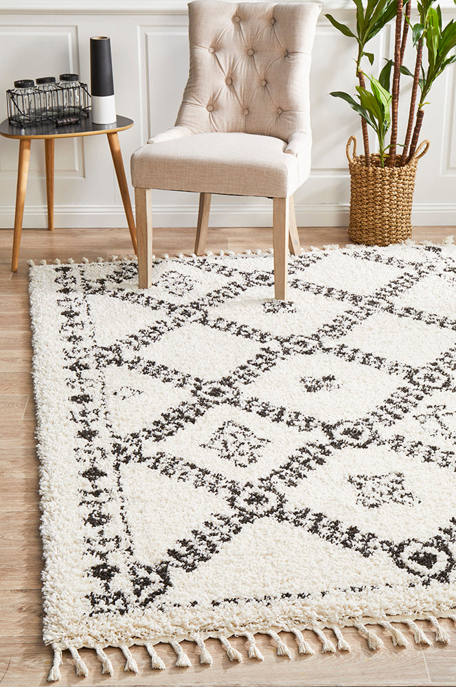 Saffron Tribal Lattice White Rug