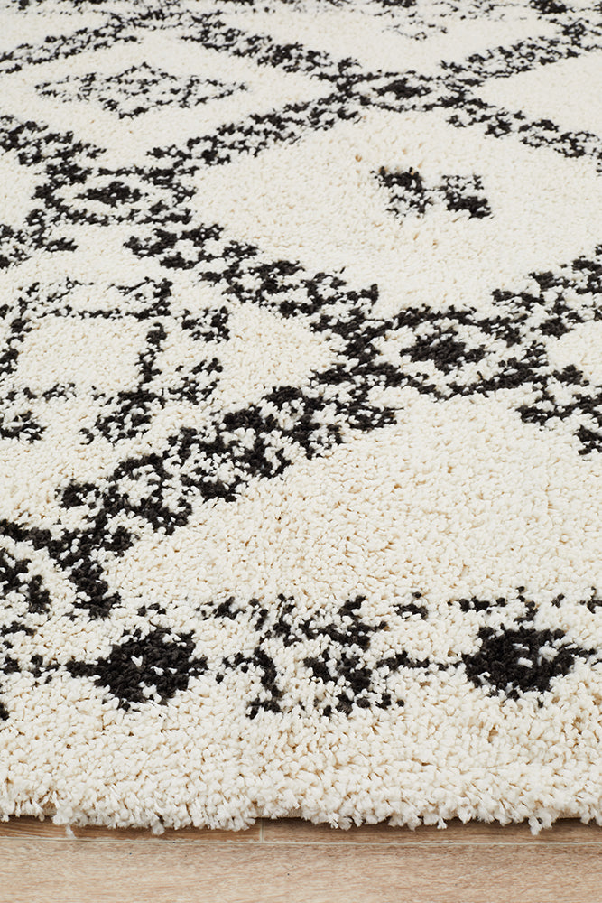 Saffron Tribal Lattice White Rug