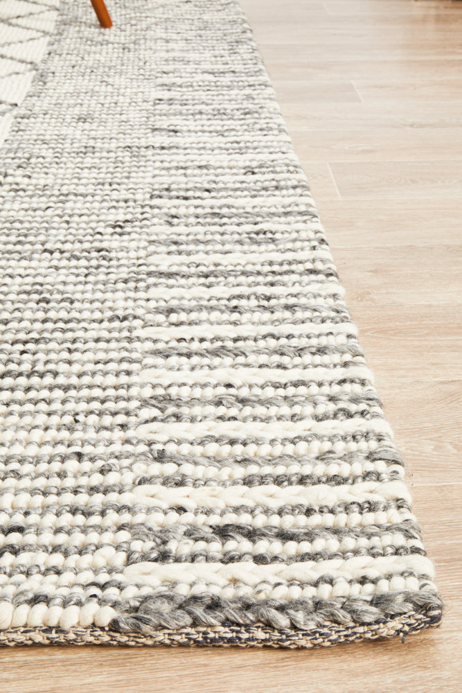 Skandinavian Skandi Tribal Grey Rug