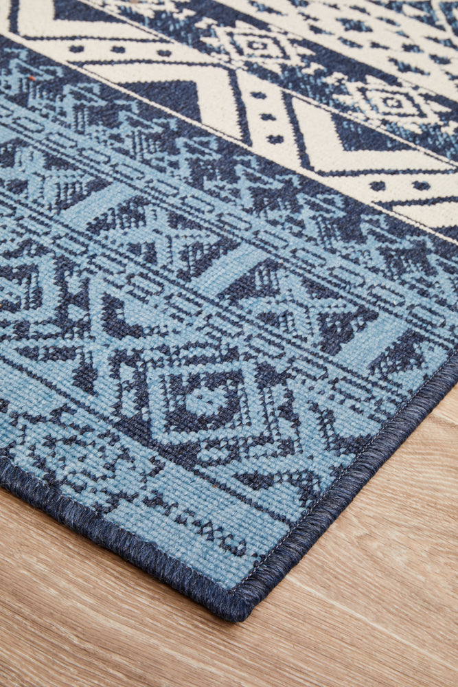 Seaside Tribal White Blue Rug