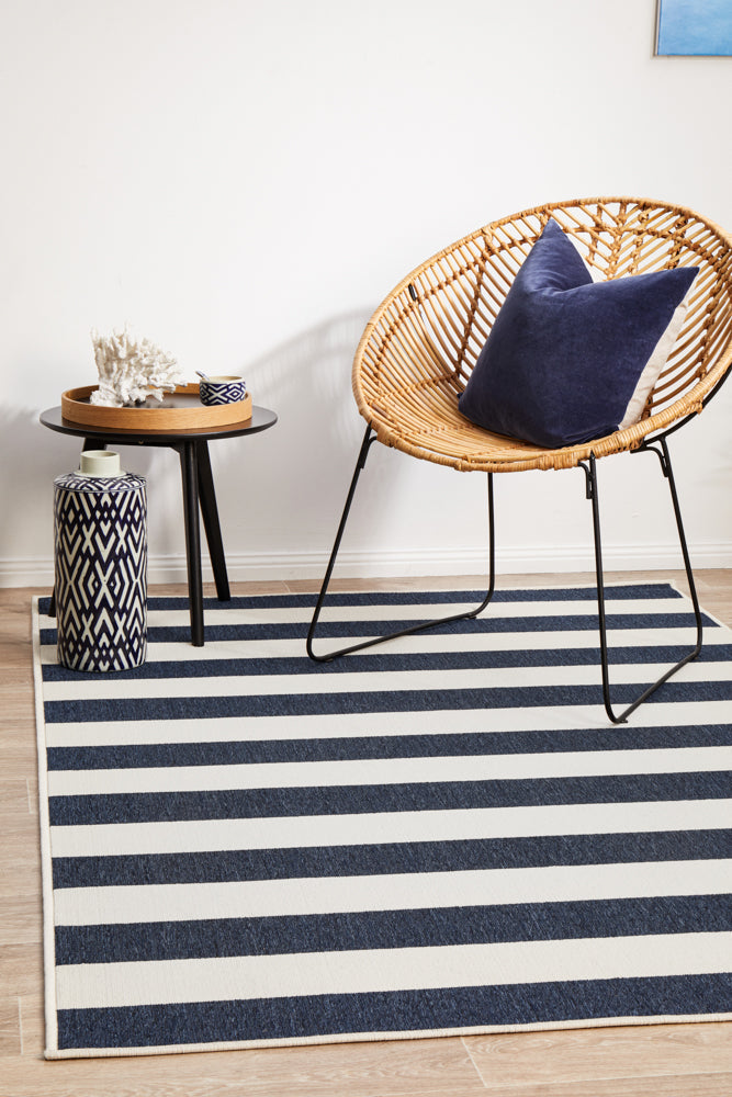 Seaside Tribal Navy White Rug
