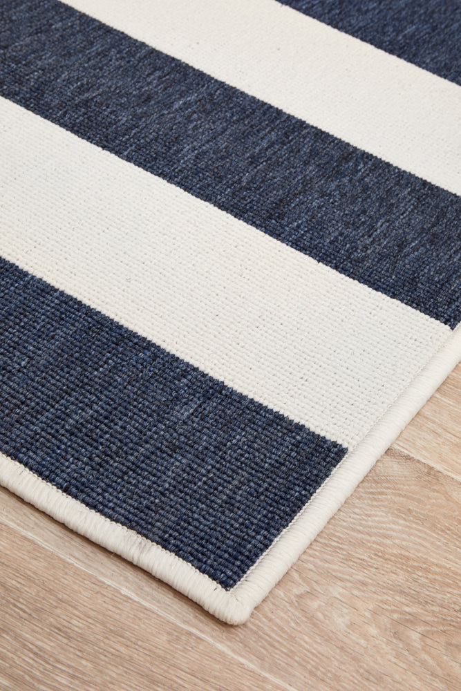 Seaside Tribal Navy White Rug