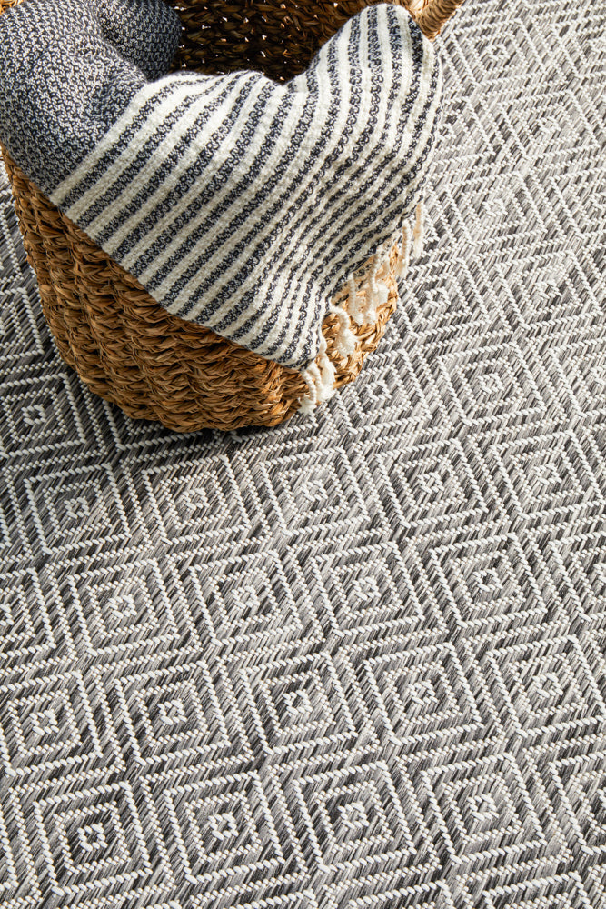 Terrace Diamonds Grey