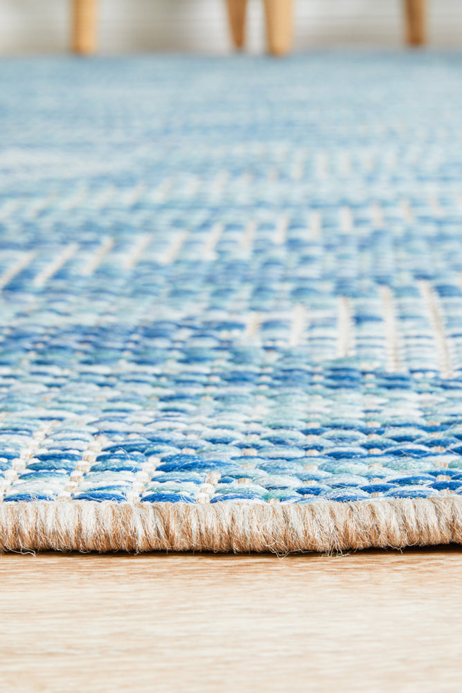 Terrace Large Diamond Blue
