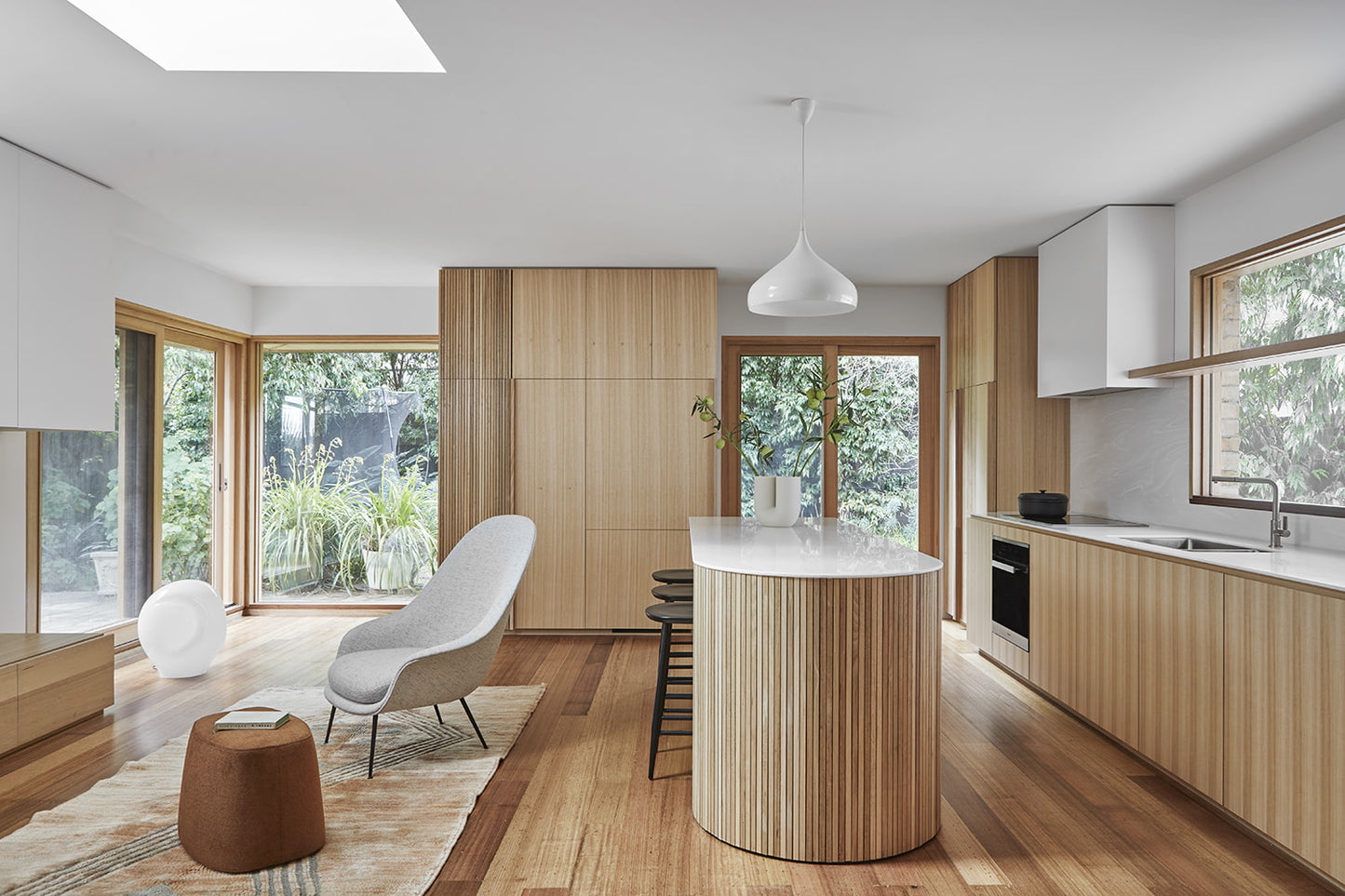 Select Australian Timber - MB Tassie Oak 135