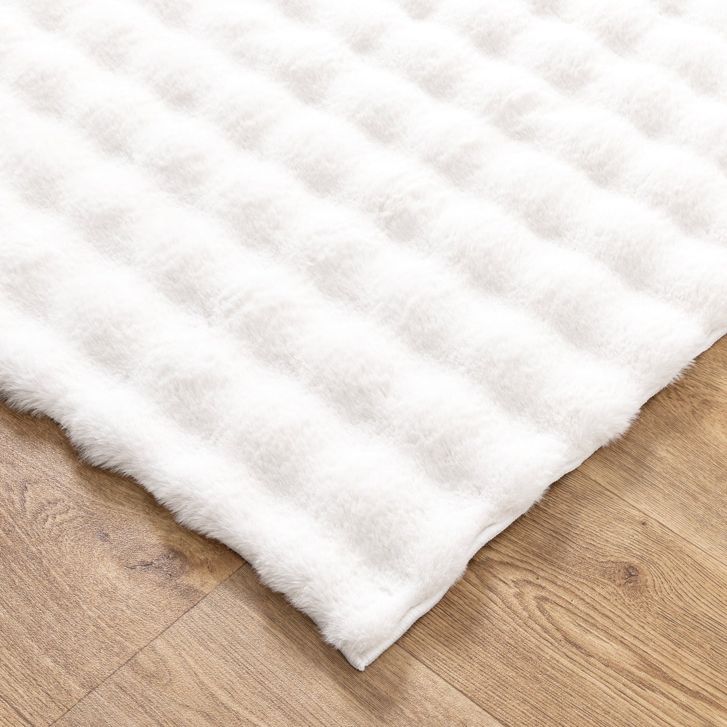Purity Machine-Washable Rug White