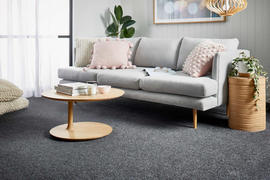 Entertaining carpet by Redbook – room scene