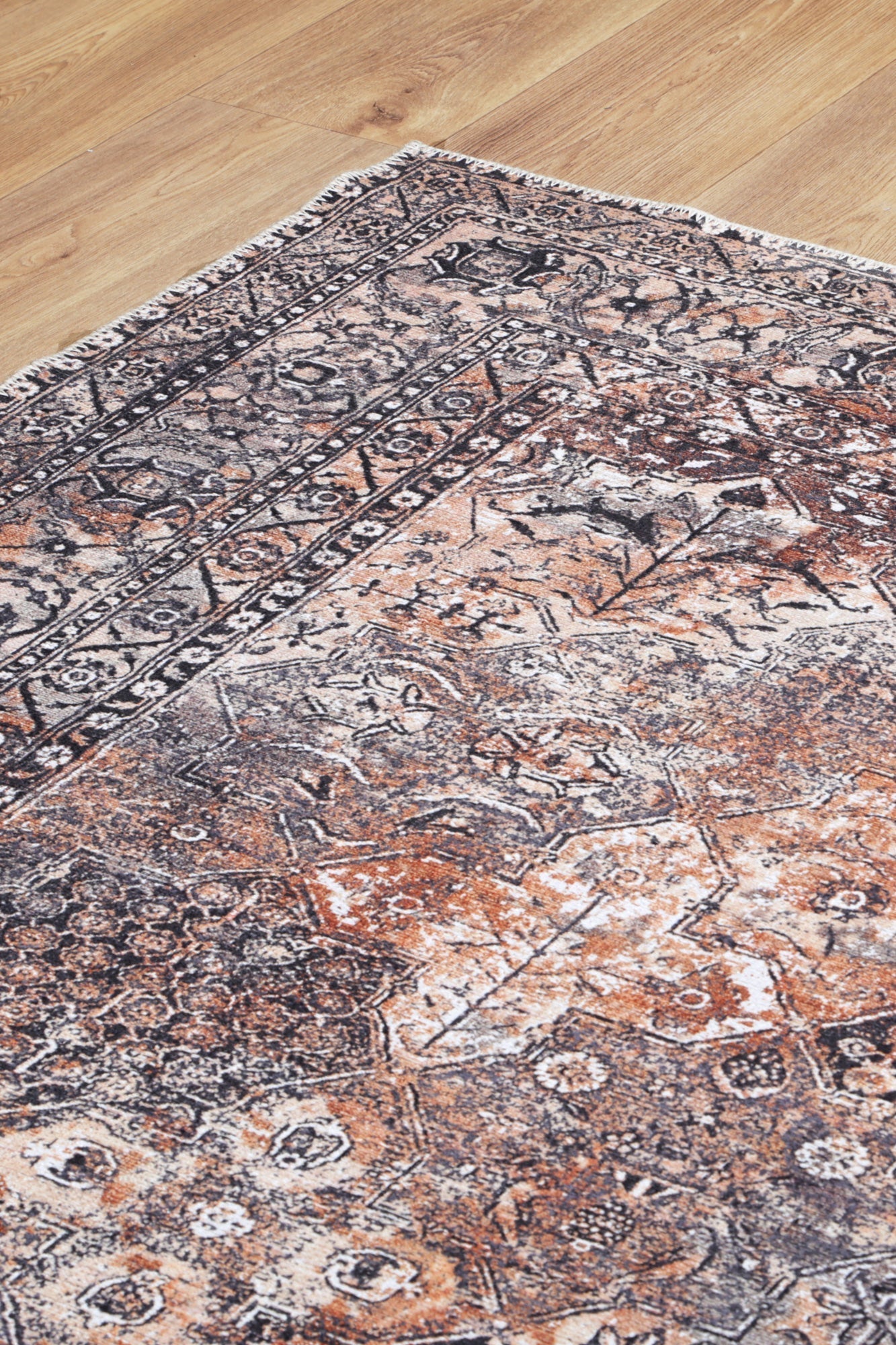 Vintage Tanner Neutral Washable Rug