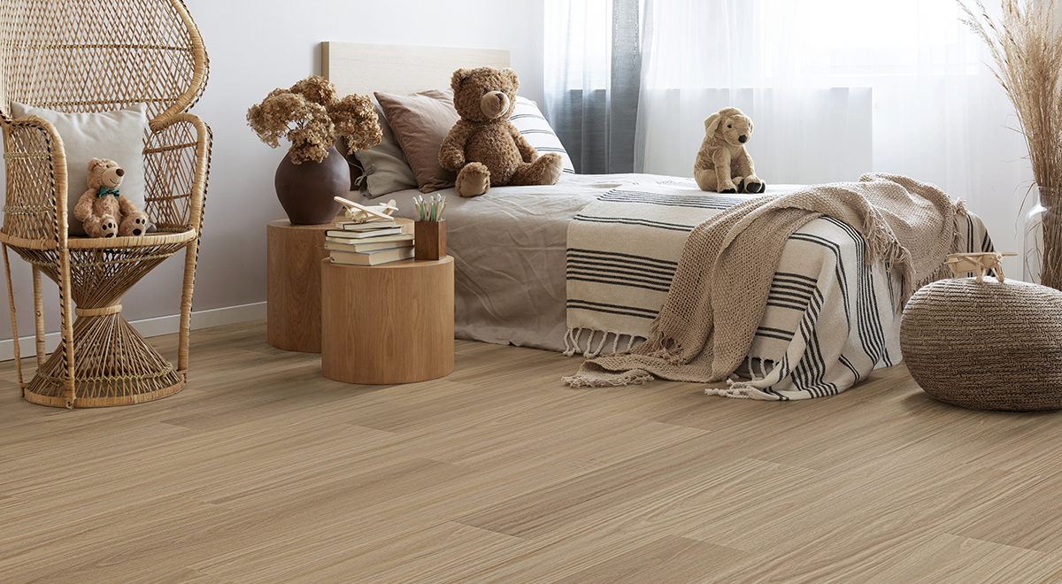 Voyager Vinyl Plank 5mm - Antares Blackbutt – room scene 1