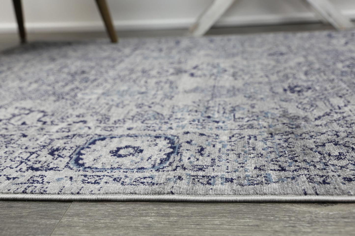 Arya Ziegler Grey Rug