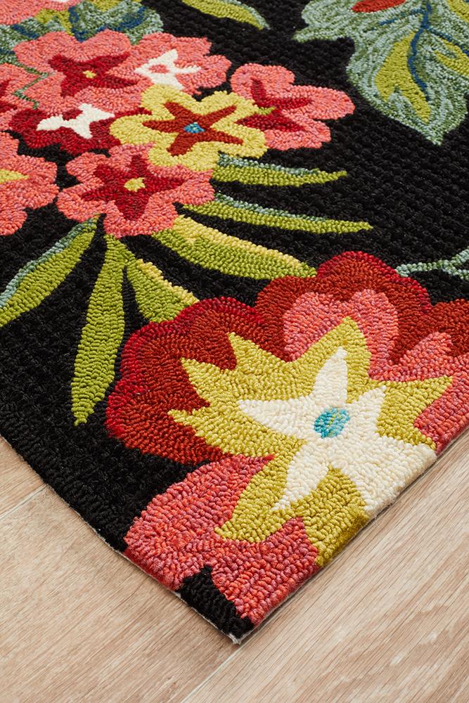 Cabana Kelsey Bouquet Black Indoor Outdoor Rug