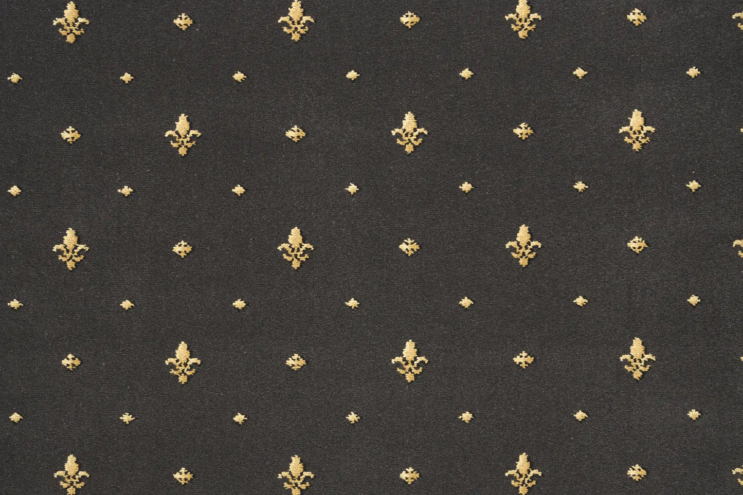 Royal Lily carpet in Contessa