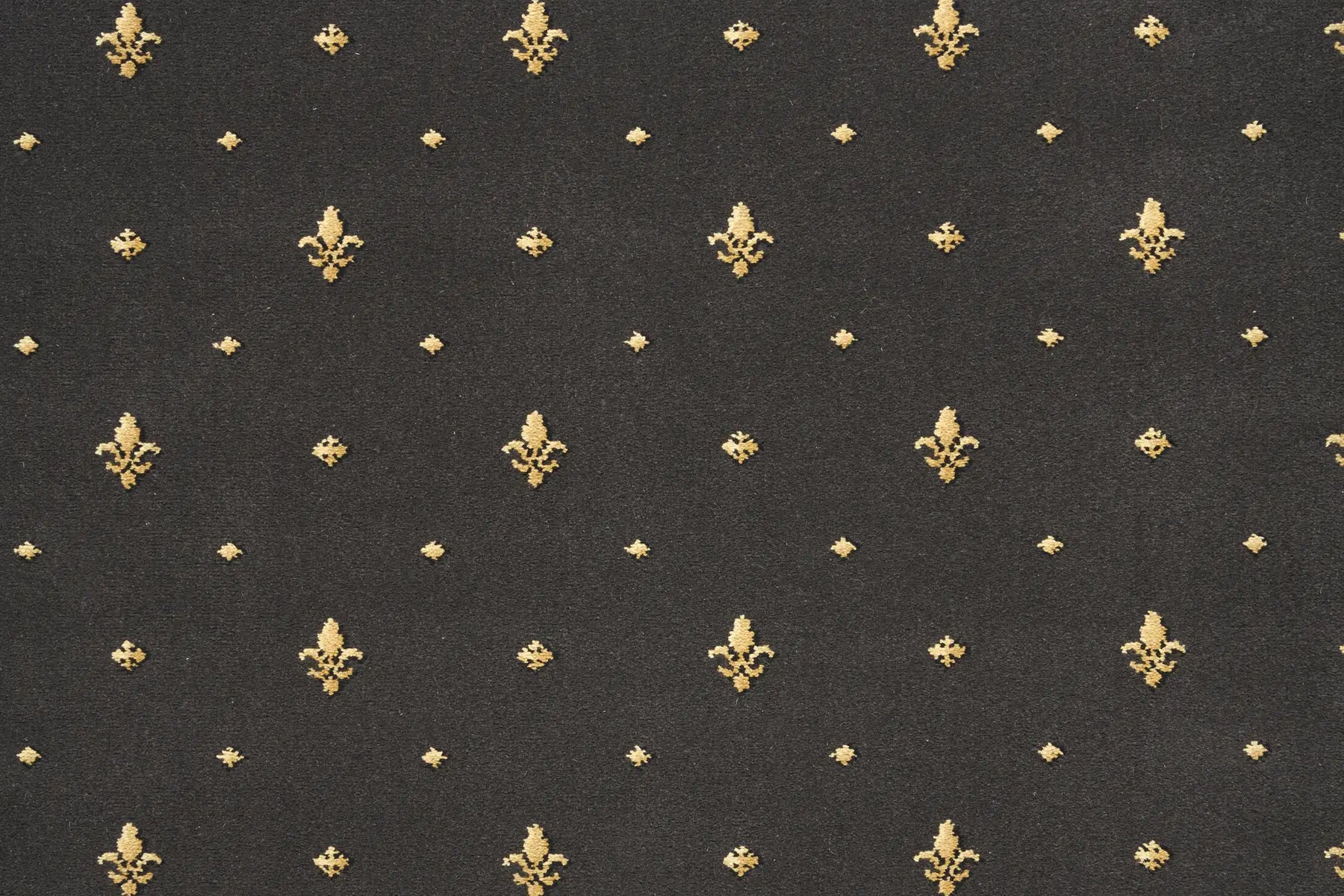 Royal Lily carpet in Contessa