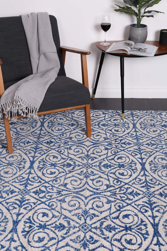 Delicate Katherine Blue & Ivory Rug