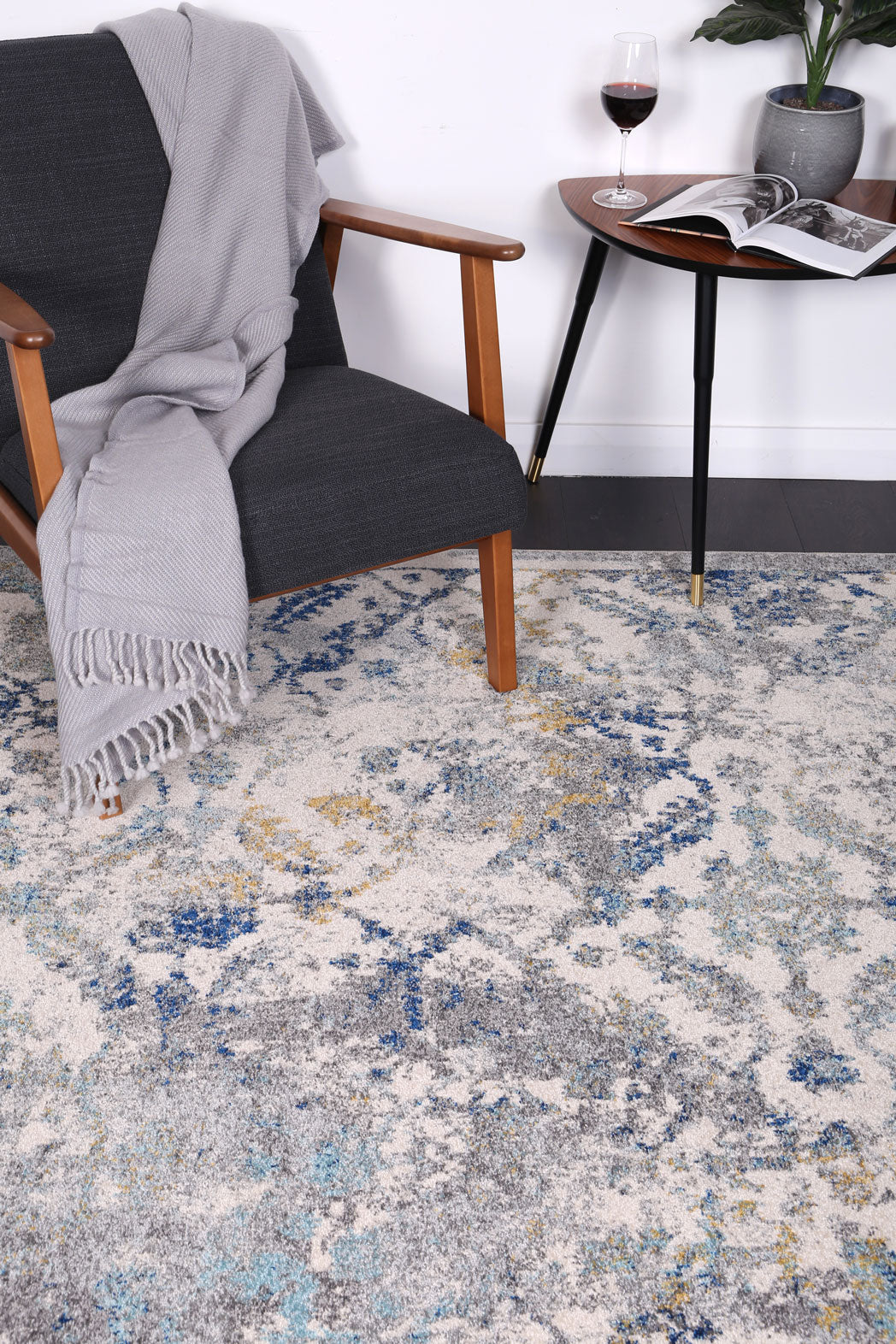 Delicate Vintage Blue Rug