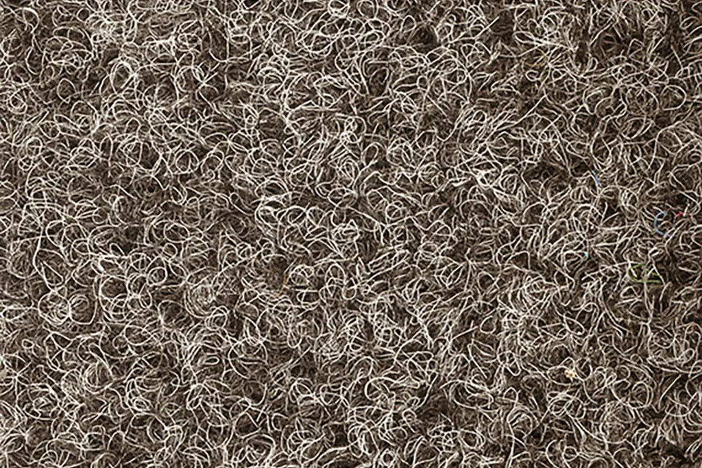 Marina 900 carpet in Desert - Velour