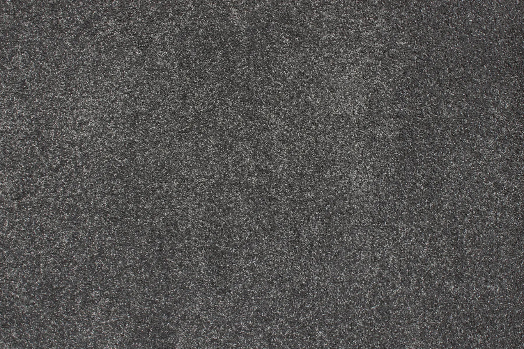 Charmeuse carpet in Lemere
