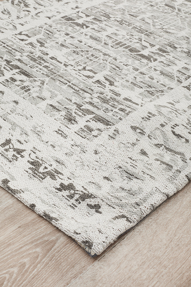 Magnolia 88 Silver Runner Rug