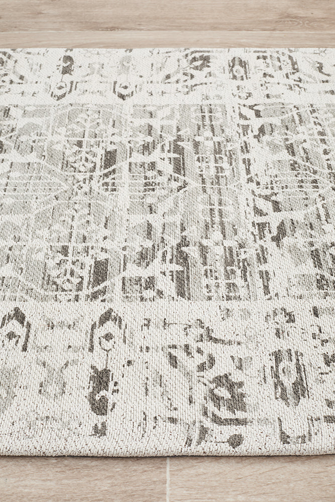 Magnolia 88 Silver Runner Rug