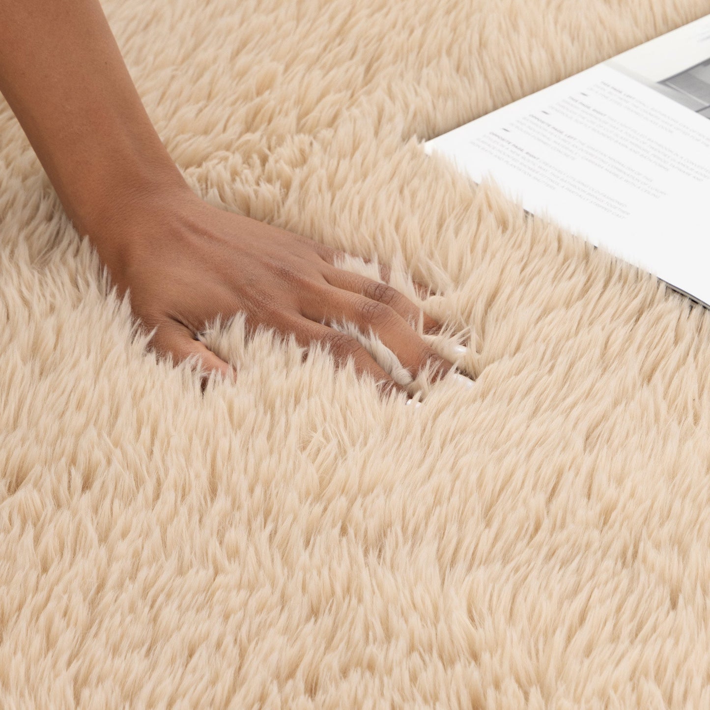 Lyla Machine Washable Shaggy Natural Runner