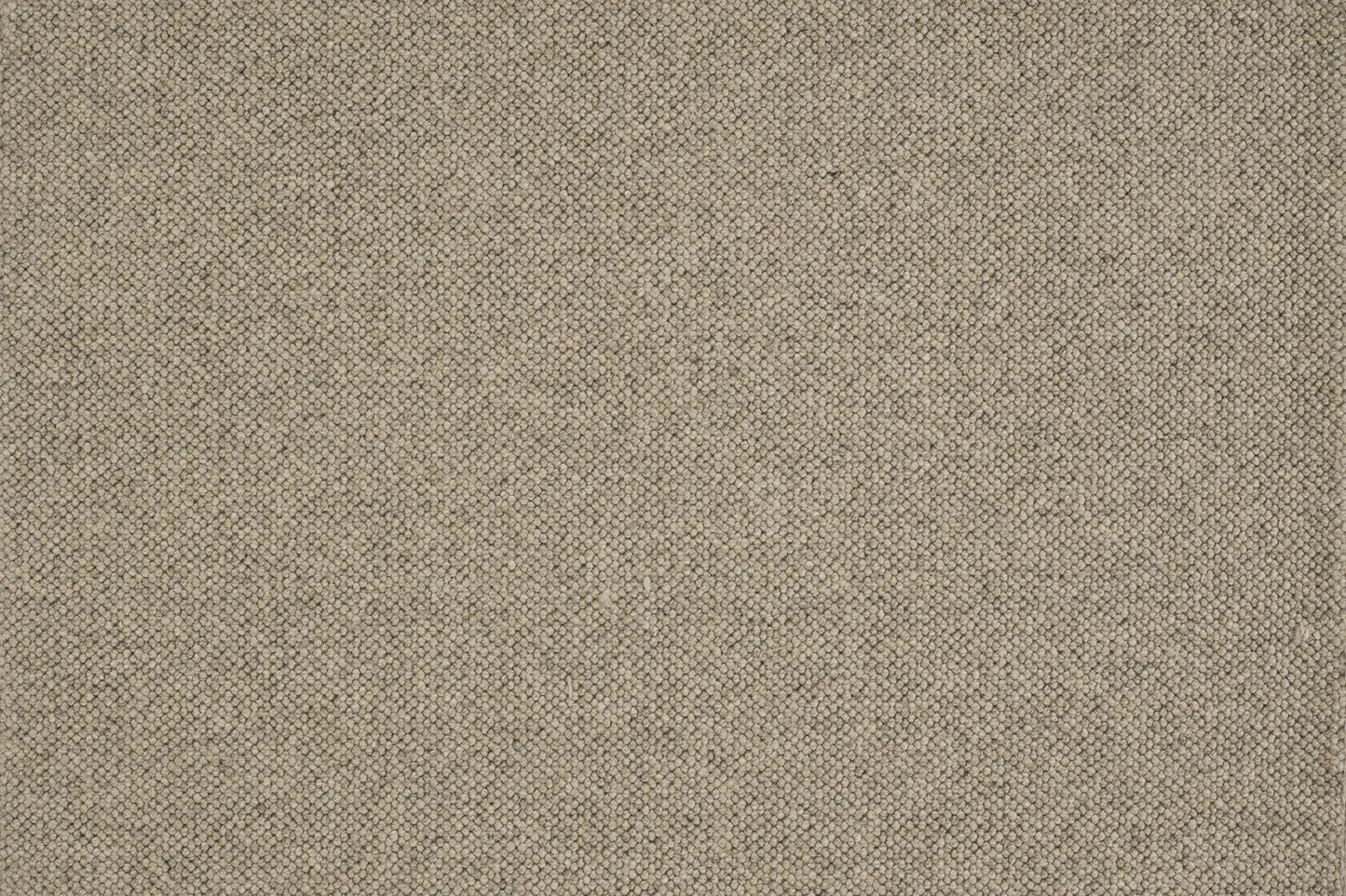 Jaro carpet in Nuebe