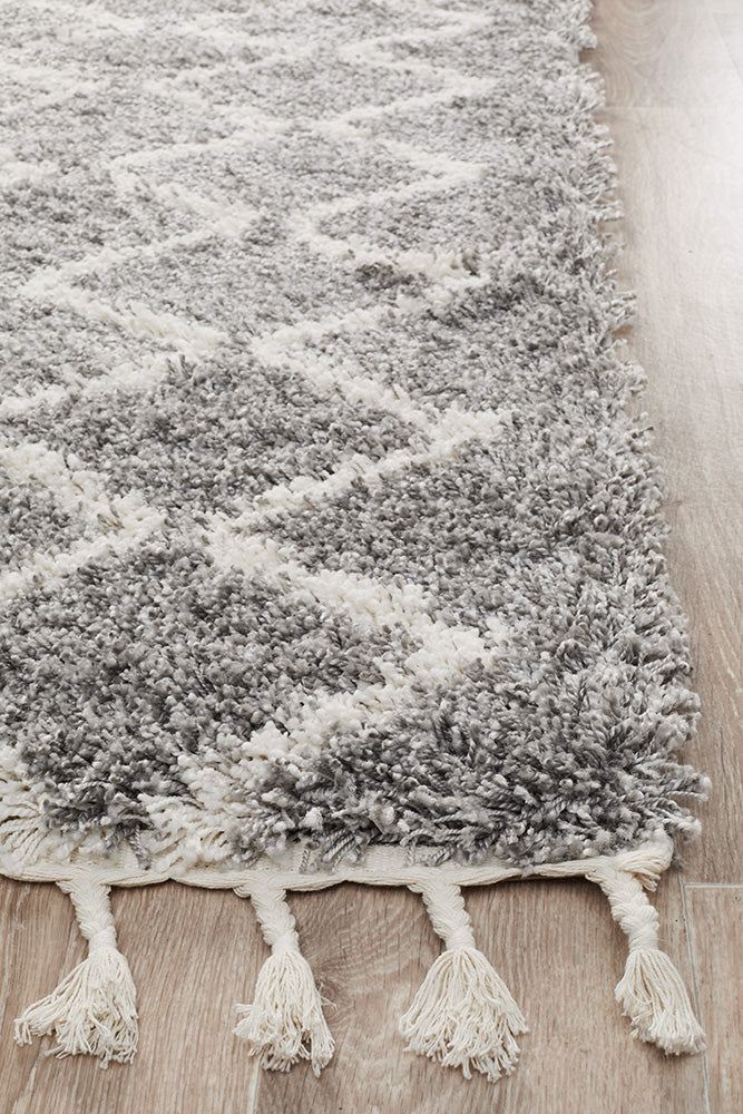 Saffron 22 Silver Runner Rug