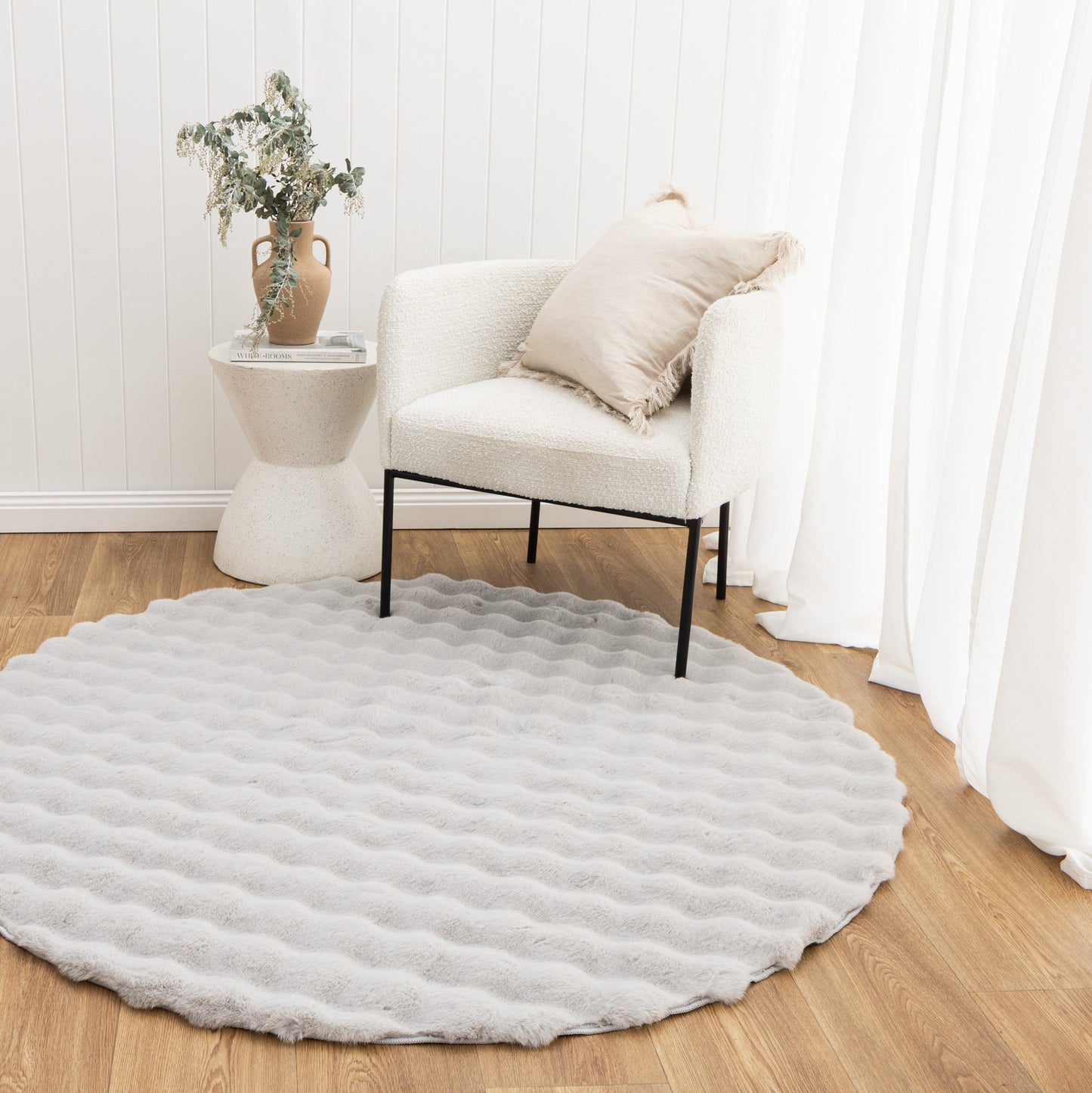 Purity Machine-Washable Round Rug Silver