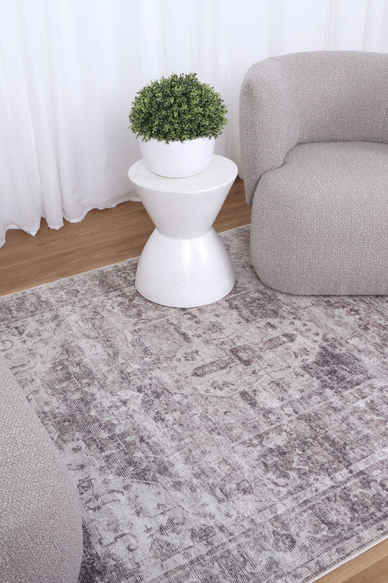 Chateau Ash Washable Rug