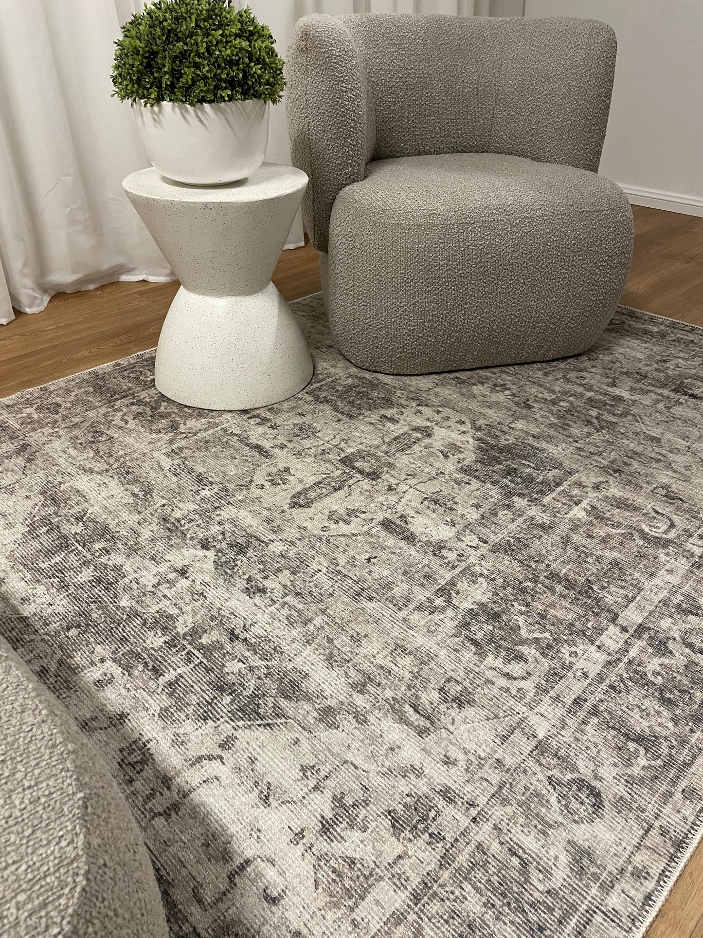 Chateau Ash Washable Rug