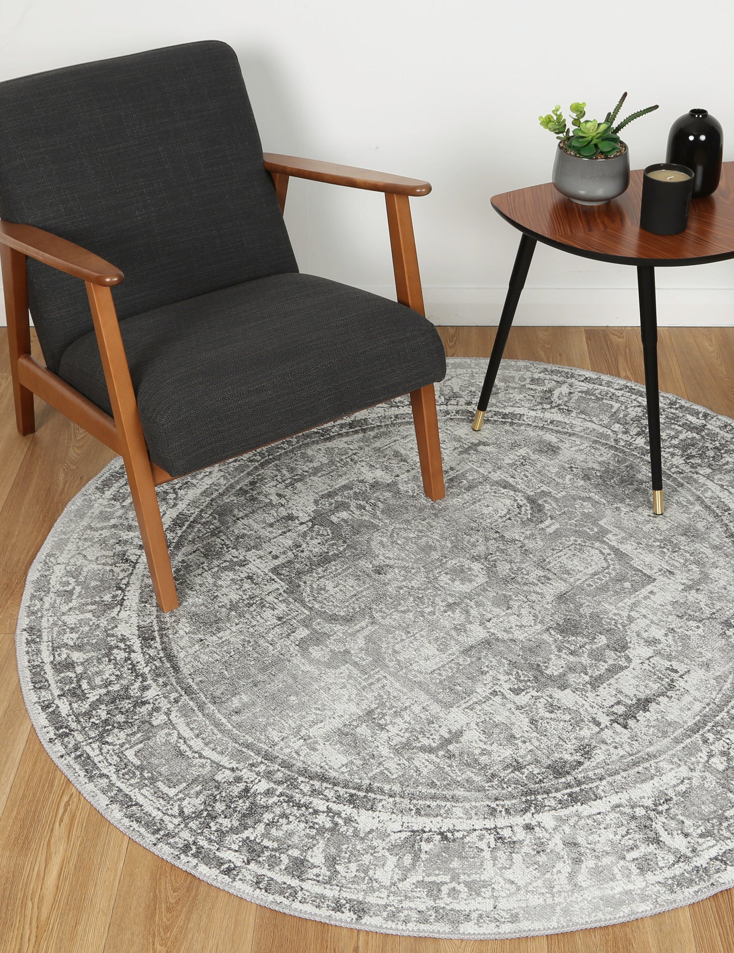 Round Rugs
