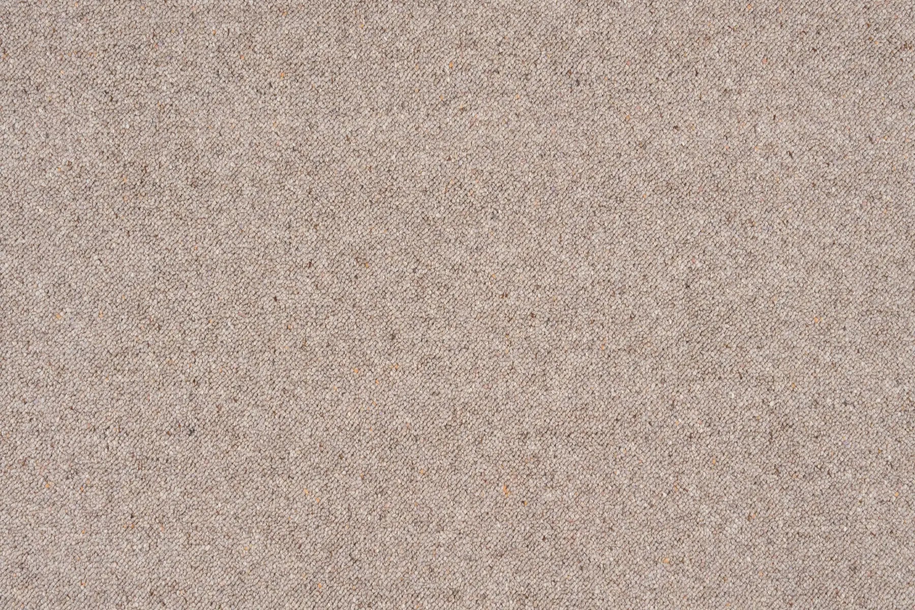 Mainland carpet in Walnut