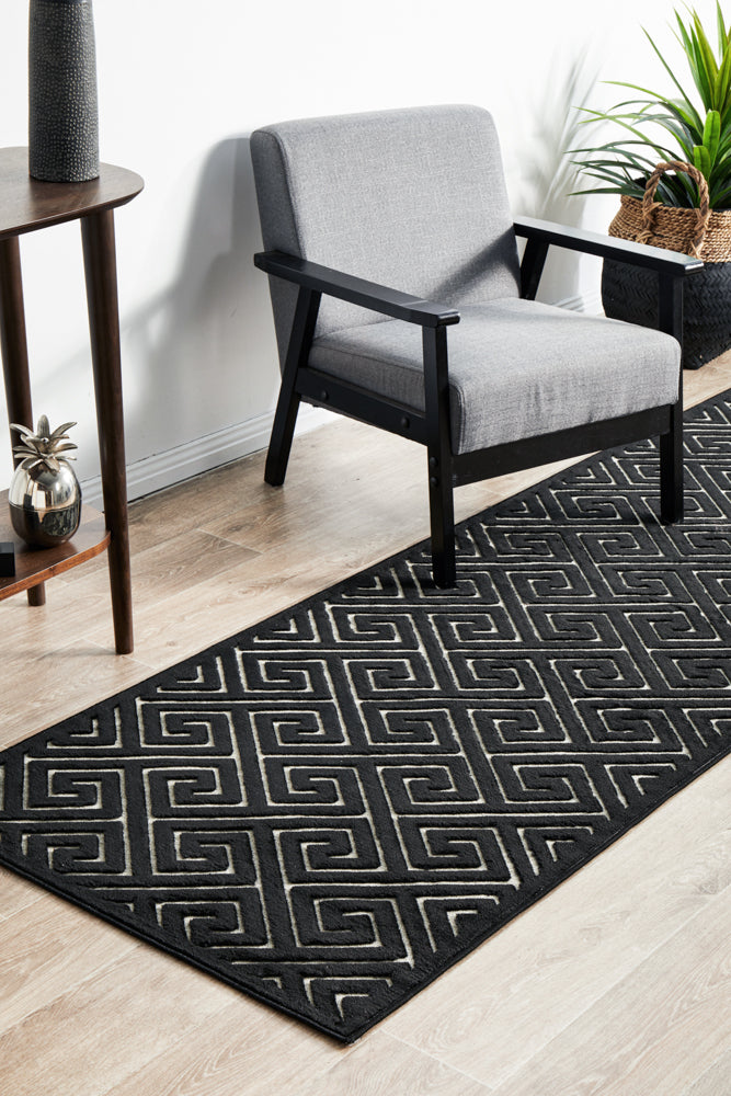 York Alice Black & Gold Runner Rug