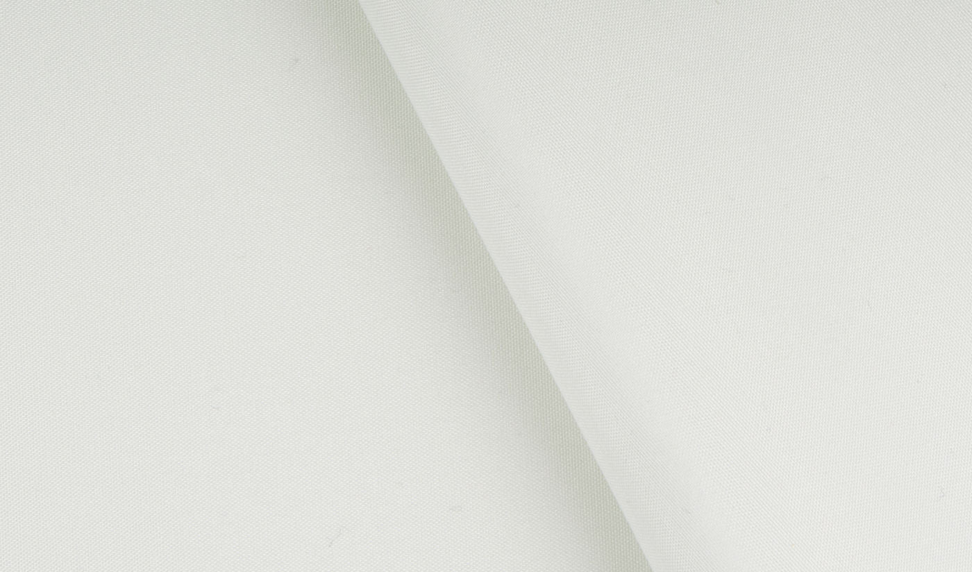 Tempo curtain fabric in Chalk